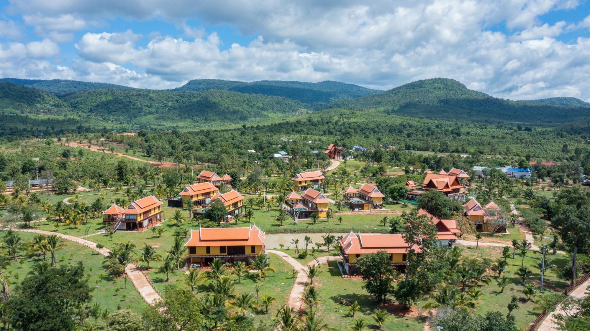 Phum Domnak Domrey Resort Chambok エクステリア 写真