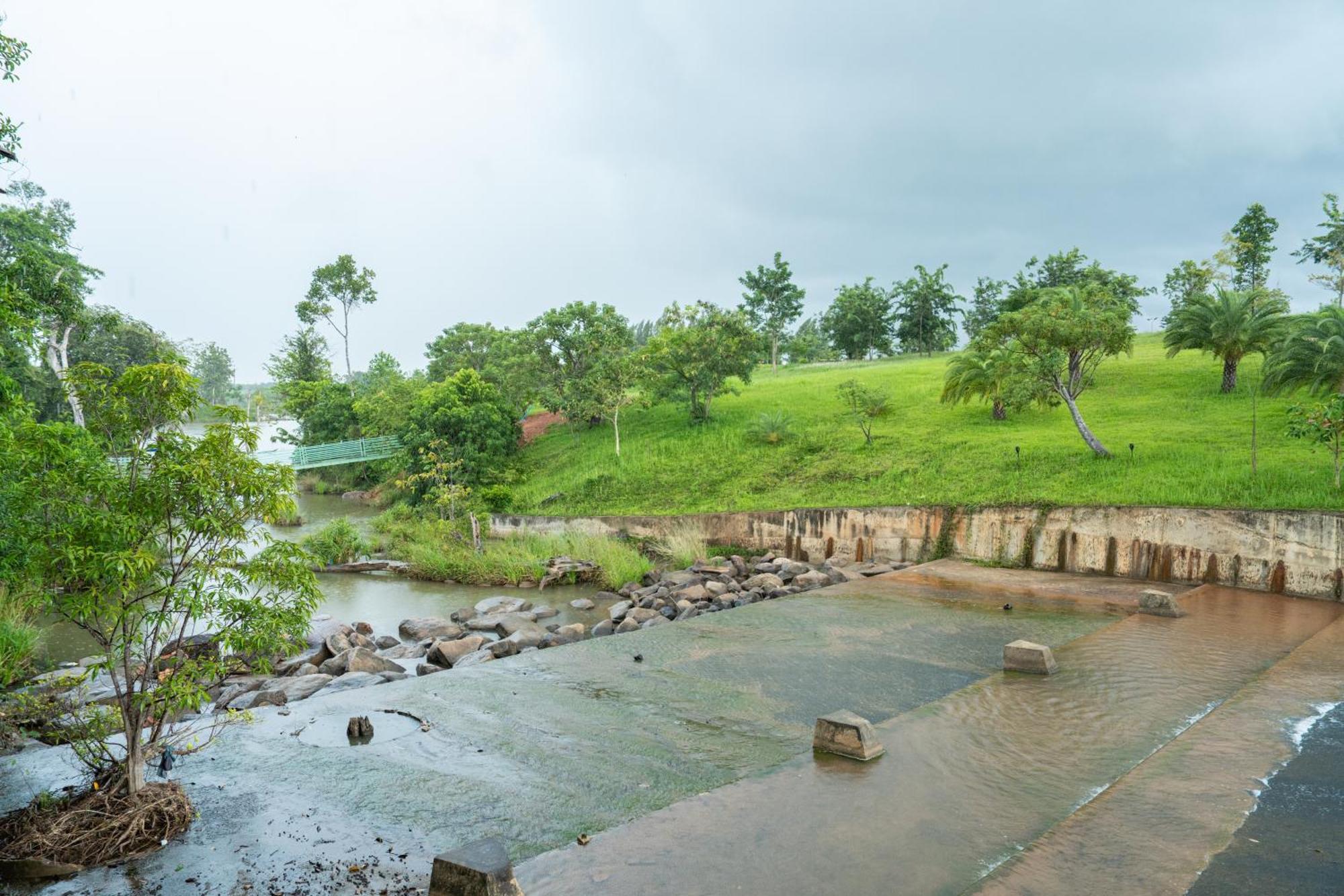 Phum Domnak Domrey Resort Chambok エクステリア 写真